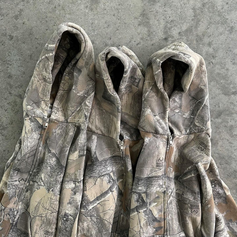 Gefütterter Fleece Camouflage Hoodie – Warm & Funktionell - Bekleidung & Accessoires > Oberbekleidung > Hoodies