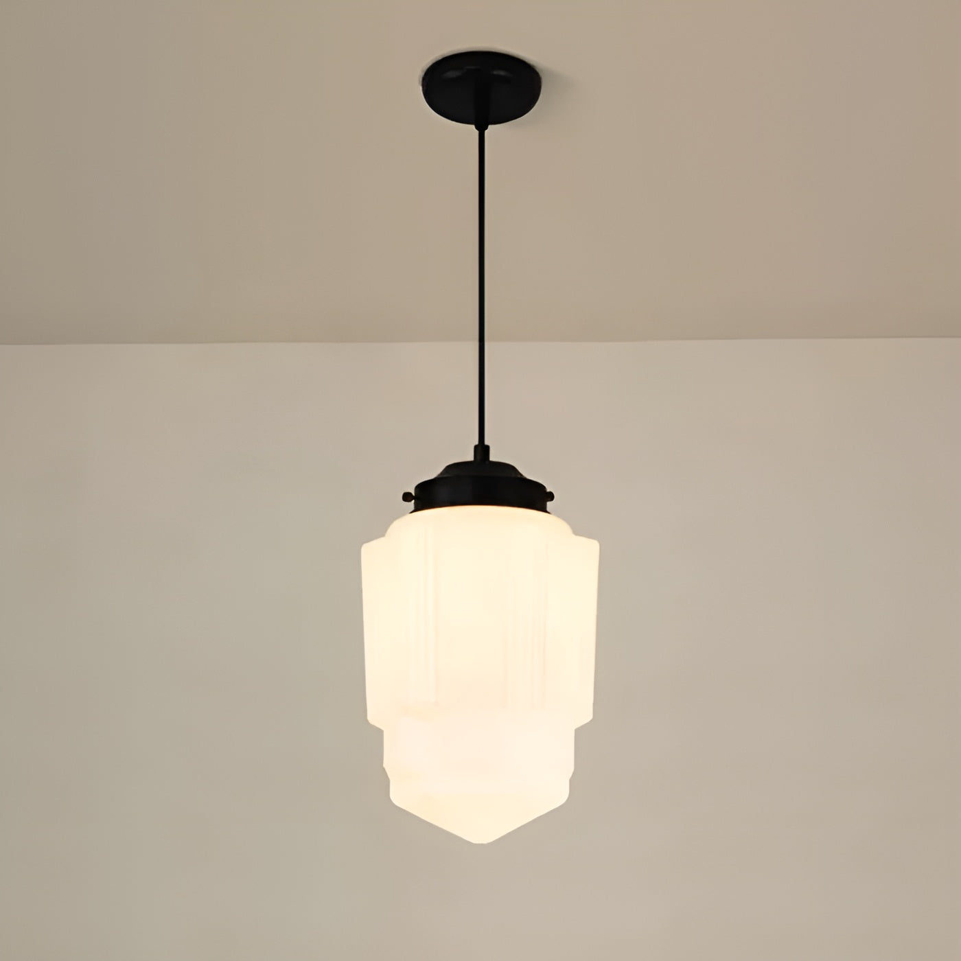 Hängelampe aus Milchglas – Vintage Design mit Geometrischem Glas - Pendelleuchte
