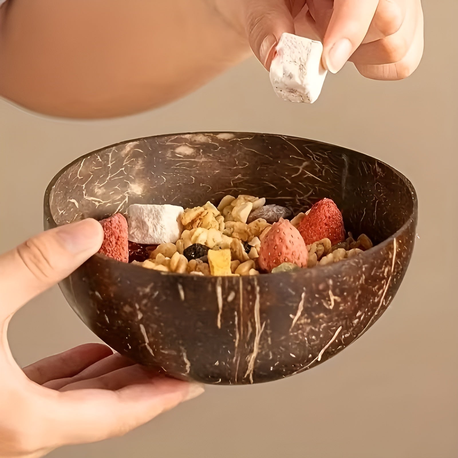 Handgefertigte Kokosnussschale – Natürlich und Nachhaltig | Ideal für Smoothie Bowls Salate und Frühstück - Schüsseln