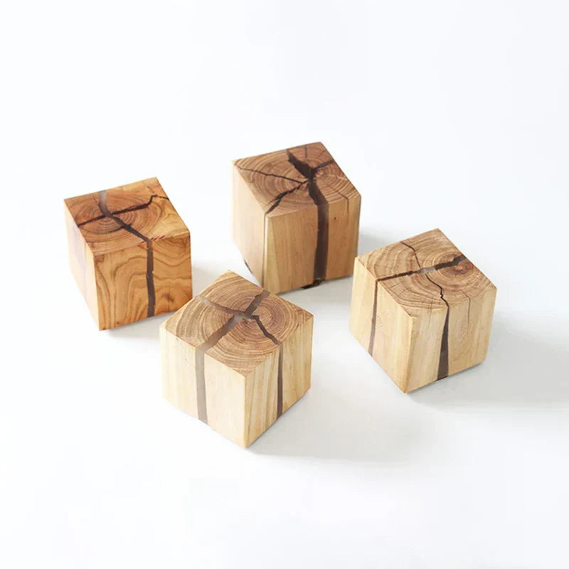 Holz-Wandleuchte mit kubischem Design – Warmes LED-Licht - Wandleuchten