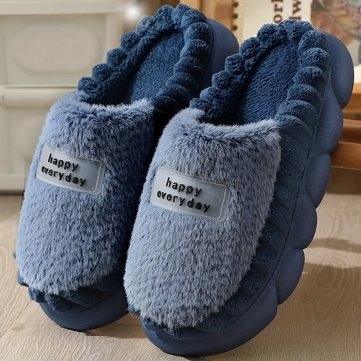 Jara Slippers - Bequeme Fleecegefütterte Rutschfeste Gummisohlen-Hausschuhe - Blau / 36 - Damenschuhe