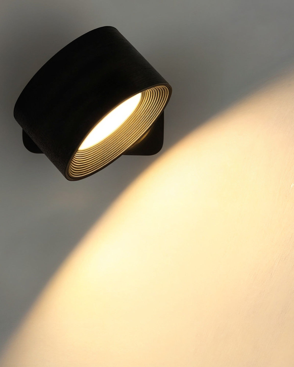 Kabellose Wandleuchte mit 360° Flexibilität – Moderne Innenbeleuchtung - Wandleuchten
