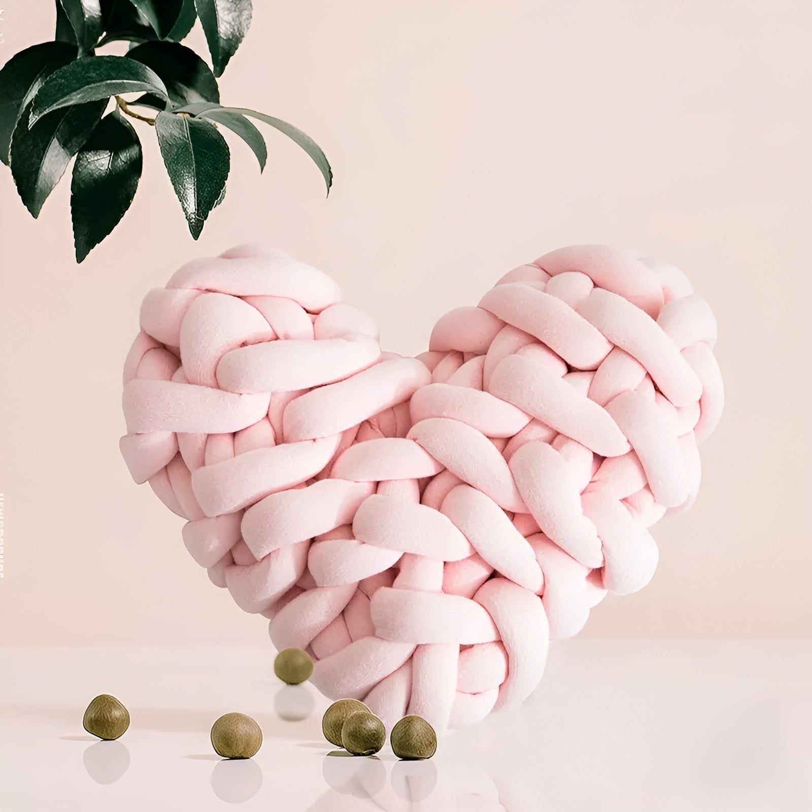 Love Pillow - Chunky Knitted Heart Kissen für ein Gemütliches Zuhause - Rosa - Kissen