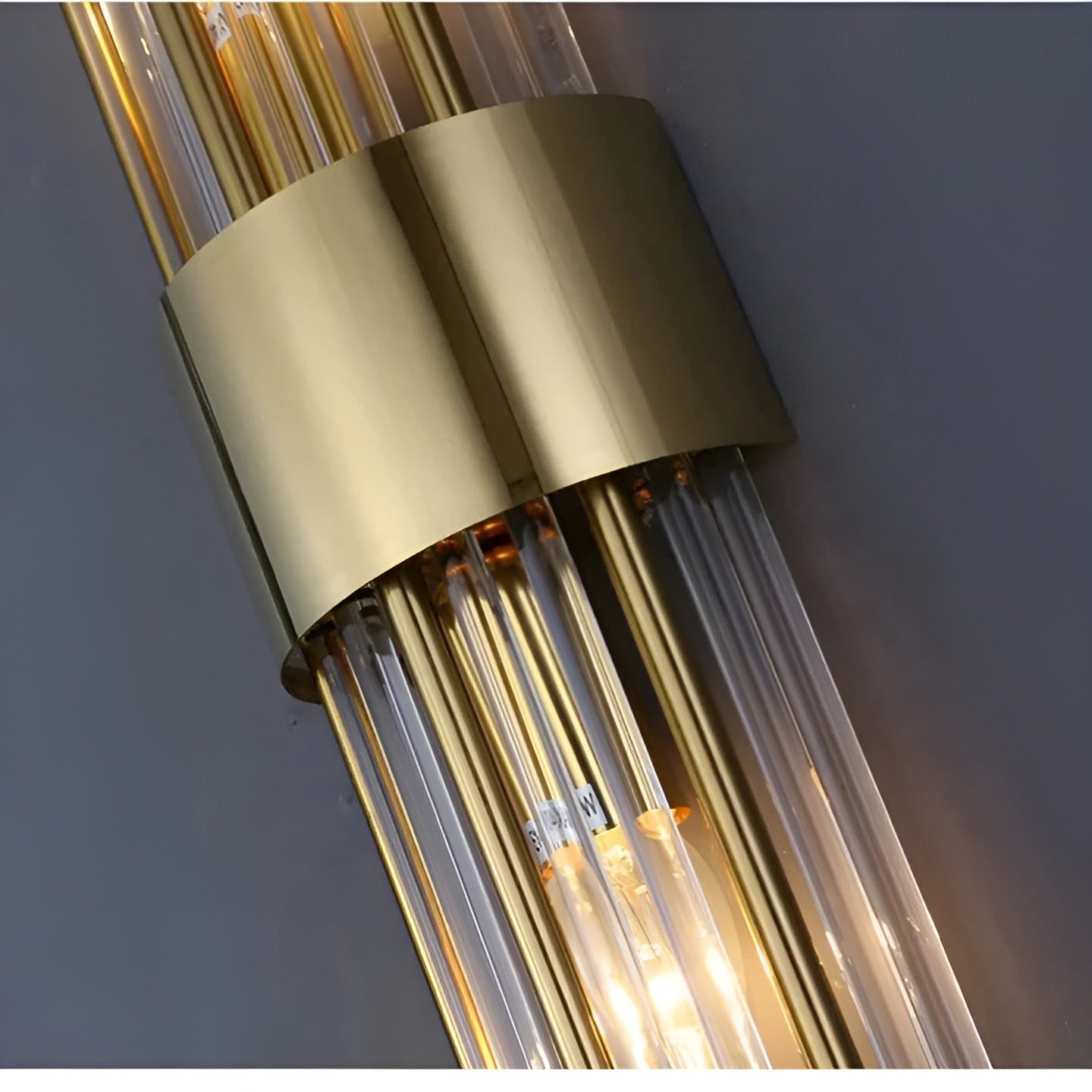 Wandlampe mit Kristall-Effekt – Elegantes Design mit Goldenem Akzent