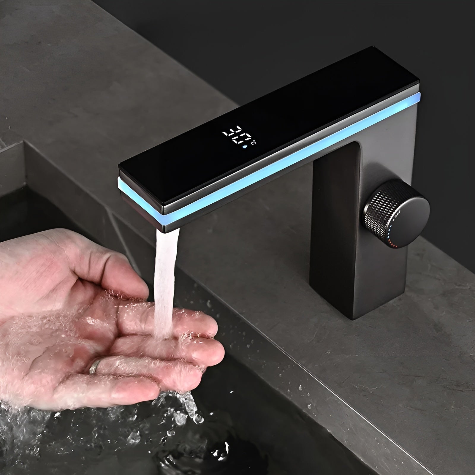 LED Wasserhahn fürs Badezimmer – Digitale Anzeige & Temperaturkontrolle | Moderne Waschbeckenarmatur aus Messing