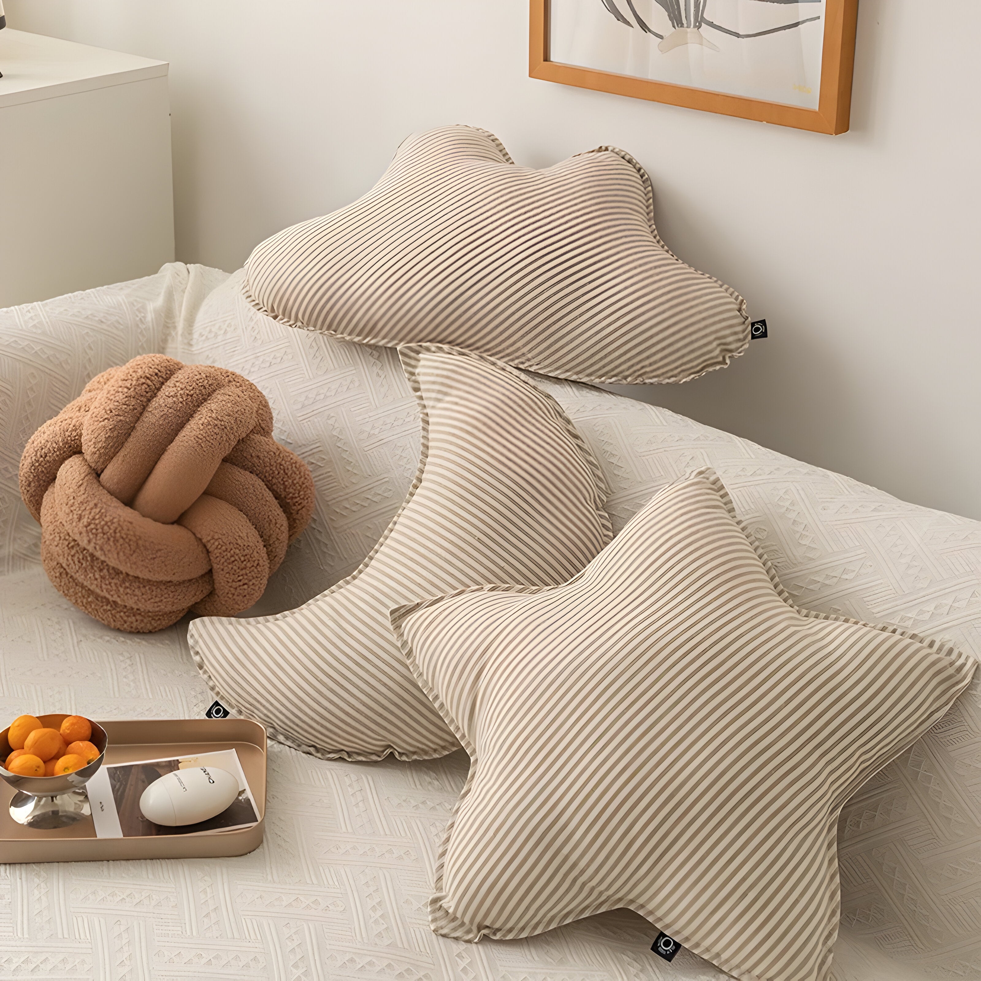 LunaPuff Kissen - Dekoratives Streifenkissen Soft Cushion