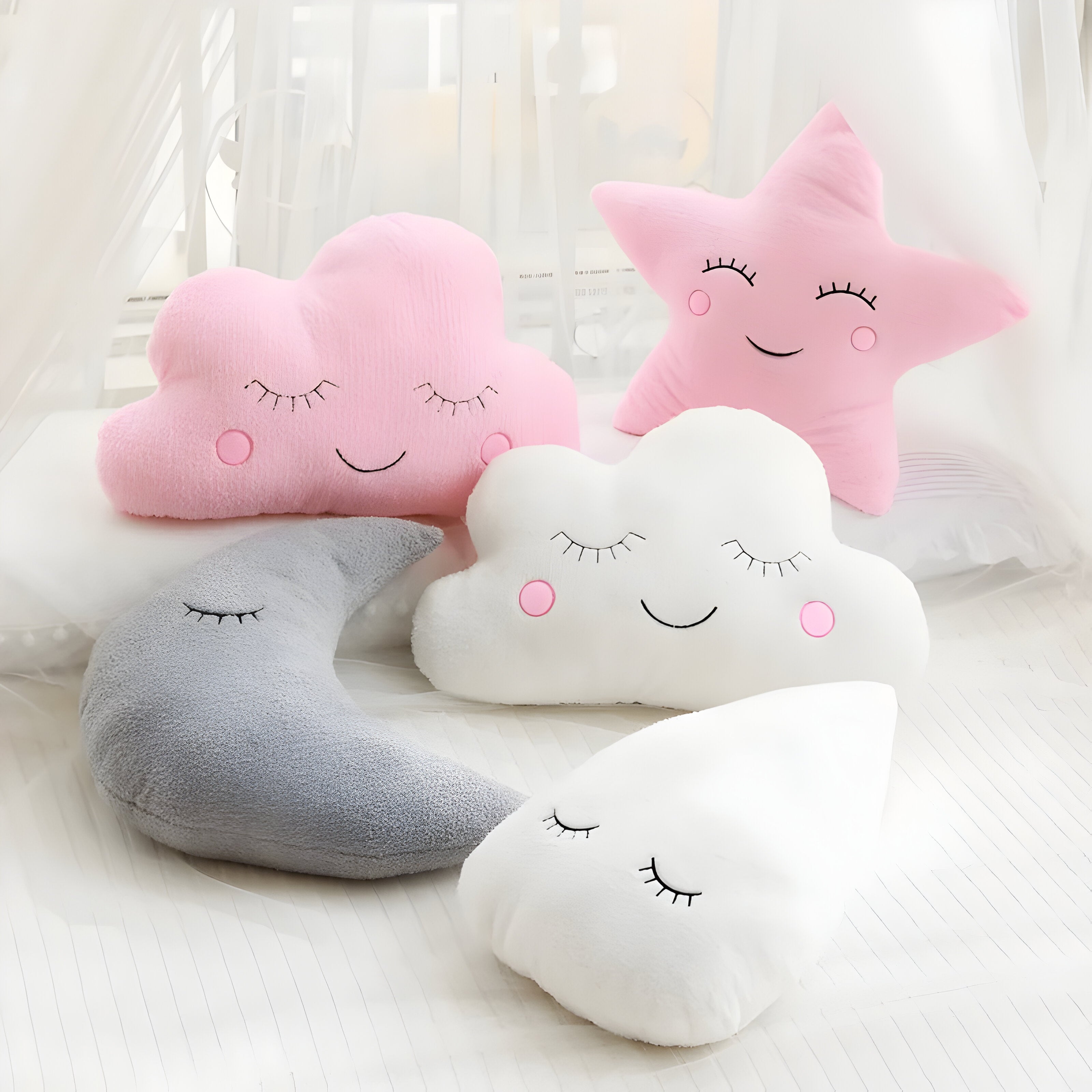 TwinkleDream Cushion - Gemütlich Plüschtier-Kissen