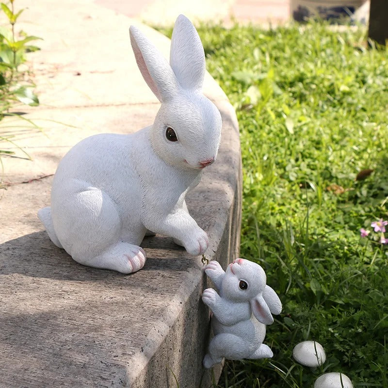 MeadowHops Statue - Skurrile Osterhasen Familie Statue