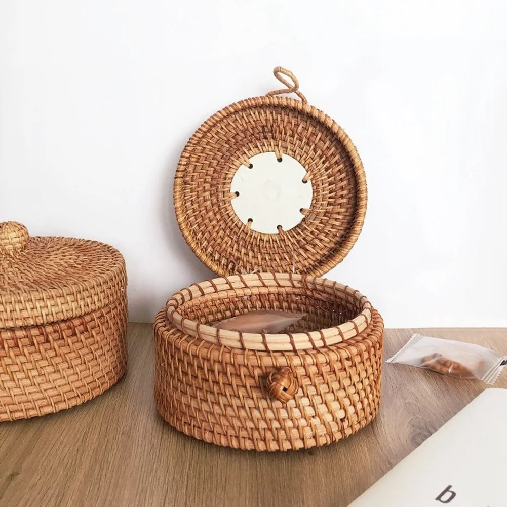 WeaveBreeze Basket - Handgeflochtene Rattan-Aufbewahrungsbox mit LED