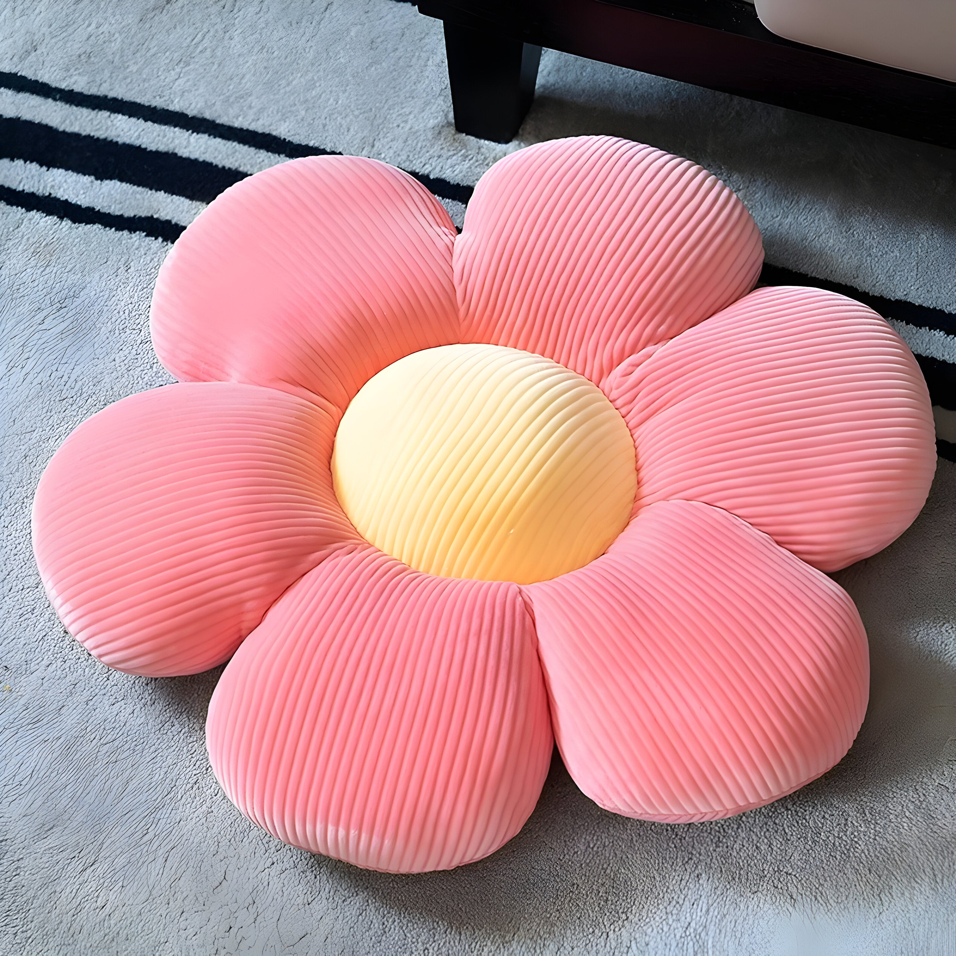 FloraDream Cushion - Weiches Sechs Blütenblättern Kissen