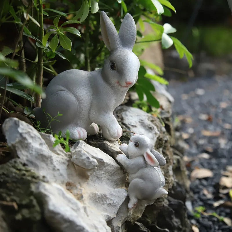 MeadowHops Statue - Skurrile Osterhasen Familie Statue