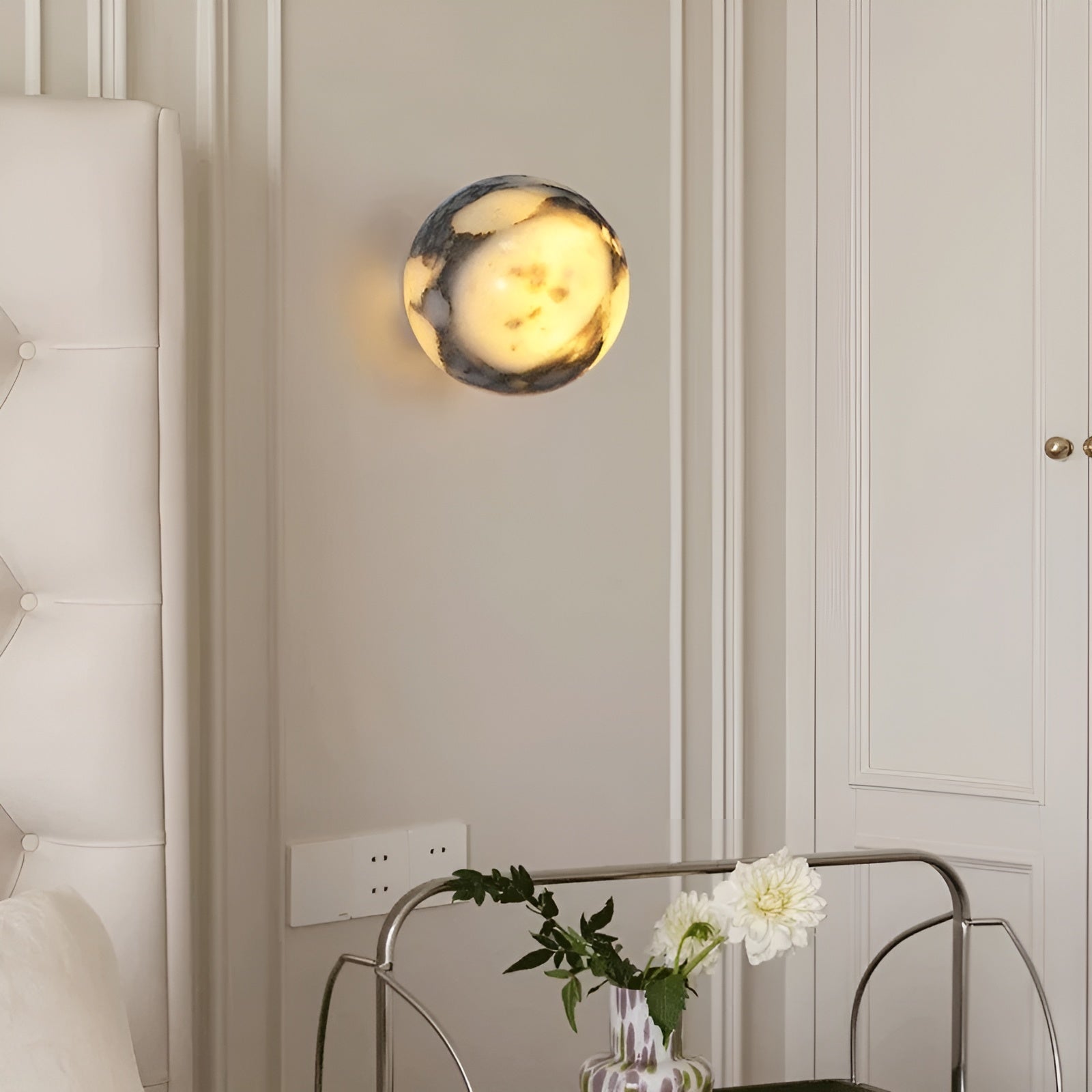 Wandlampe aus Naturstein – Elegantes LED-Licht im Marmoroptik| Perfekt für stilvolle Wohnraumdeko