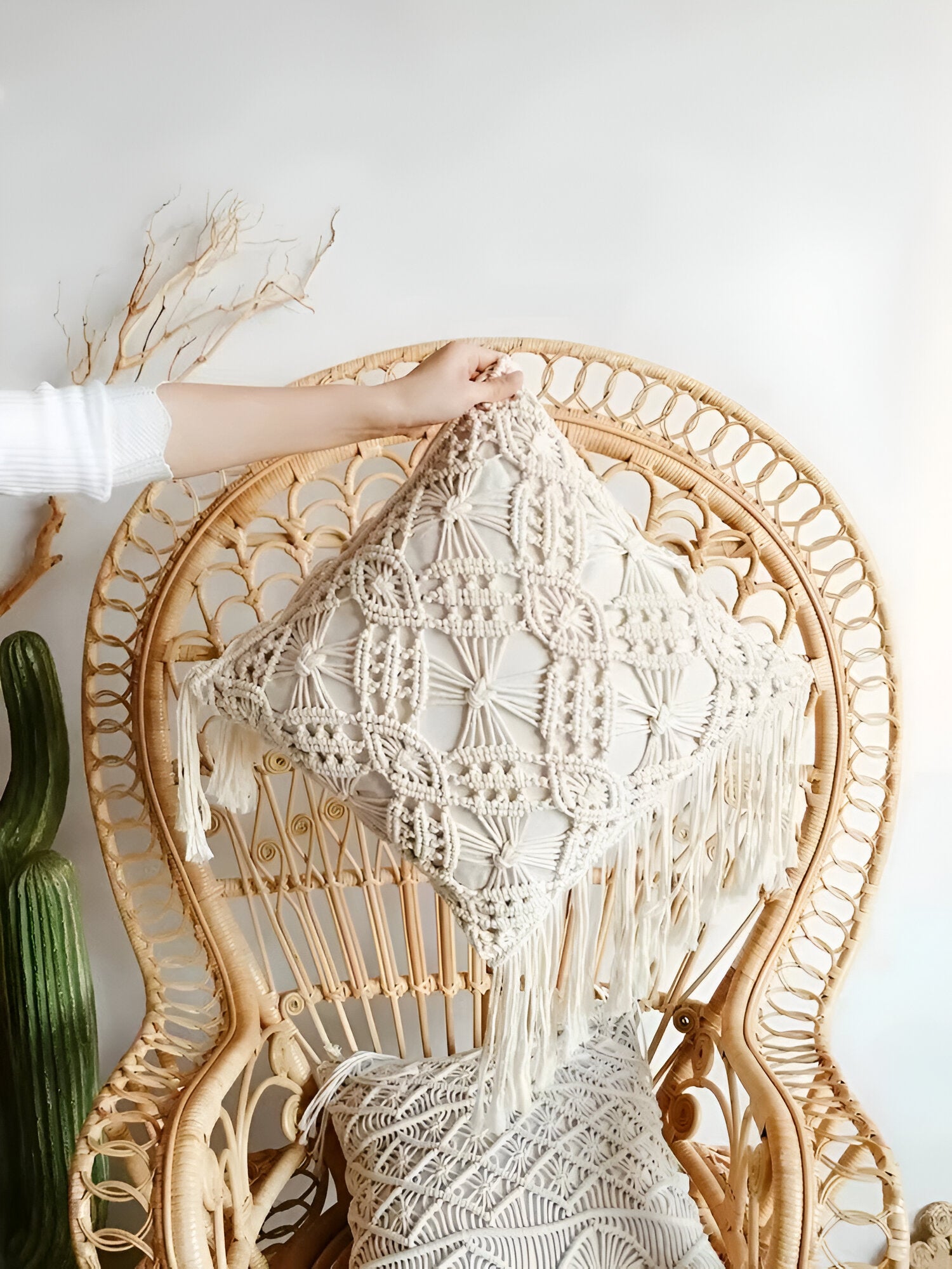 LushWeave Cover - Handgemachter böhmischer Kissenbezug