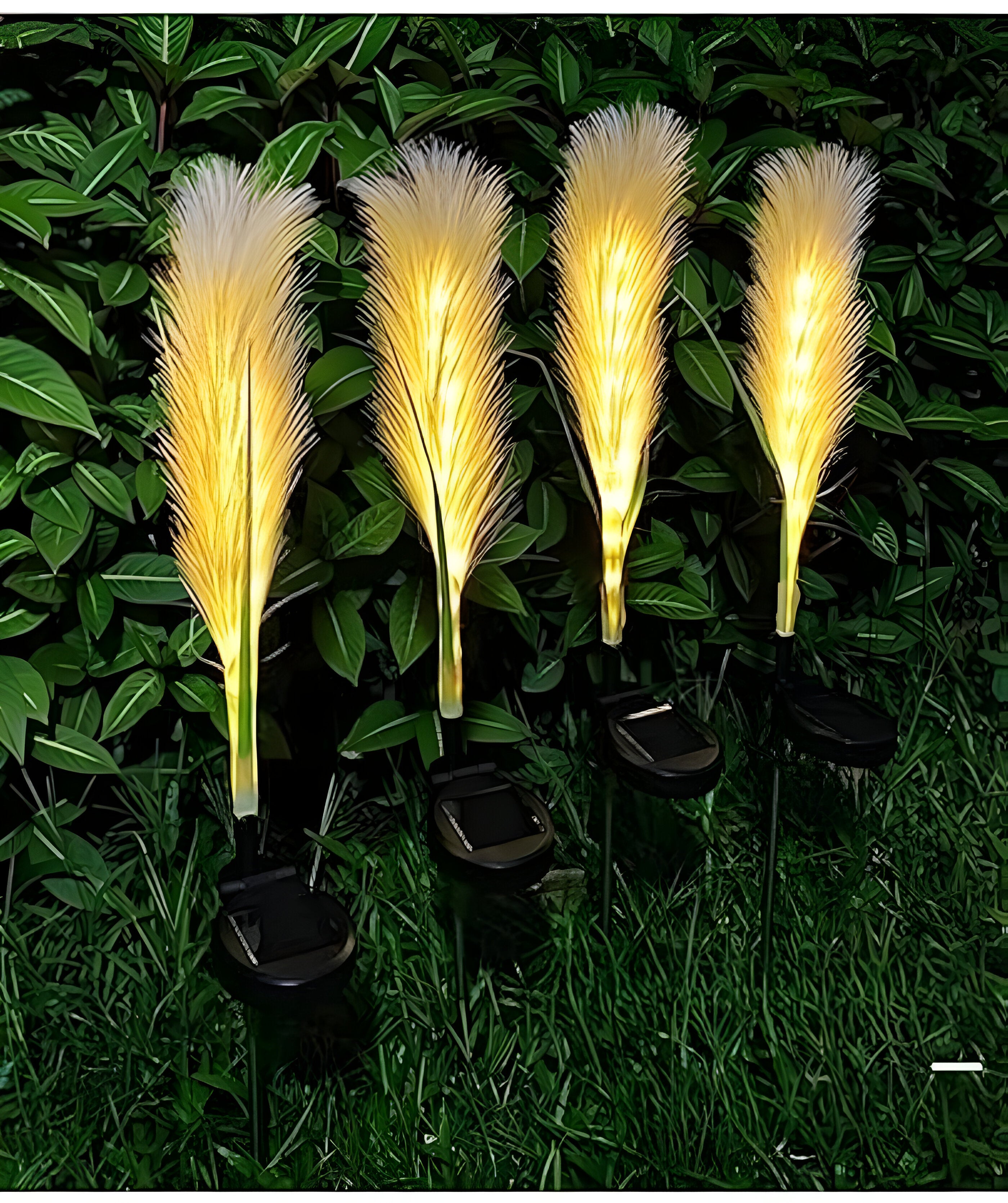 AuroraStalk Light – Solar Faser-Schilf Außenleuchte