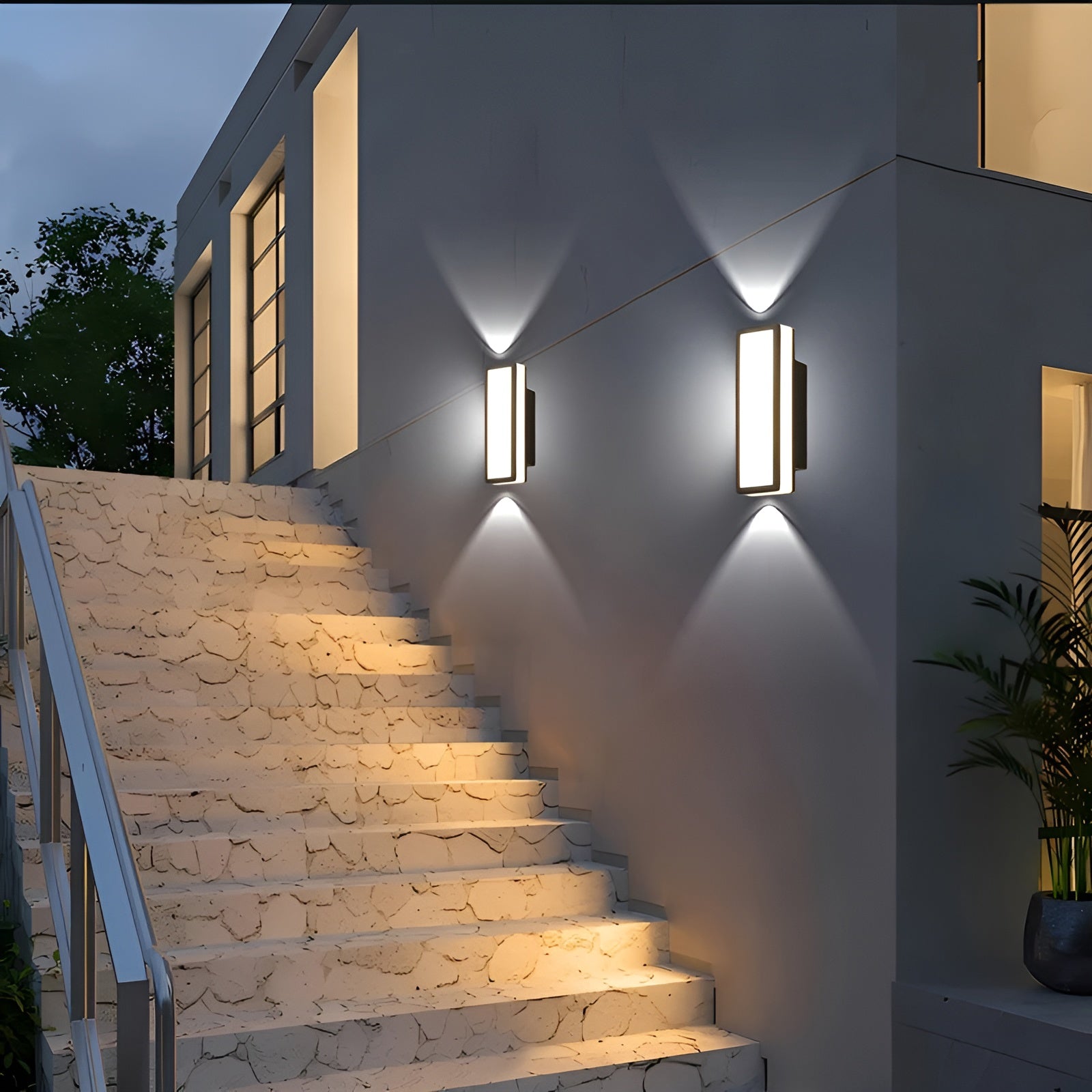 Außenwandleuchte aus Aluminium – Dimmbar | Skandinavisches Design für Außenbereich, Terrasse & Schlafzimme