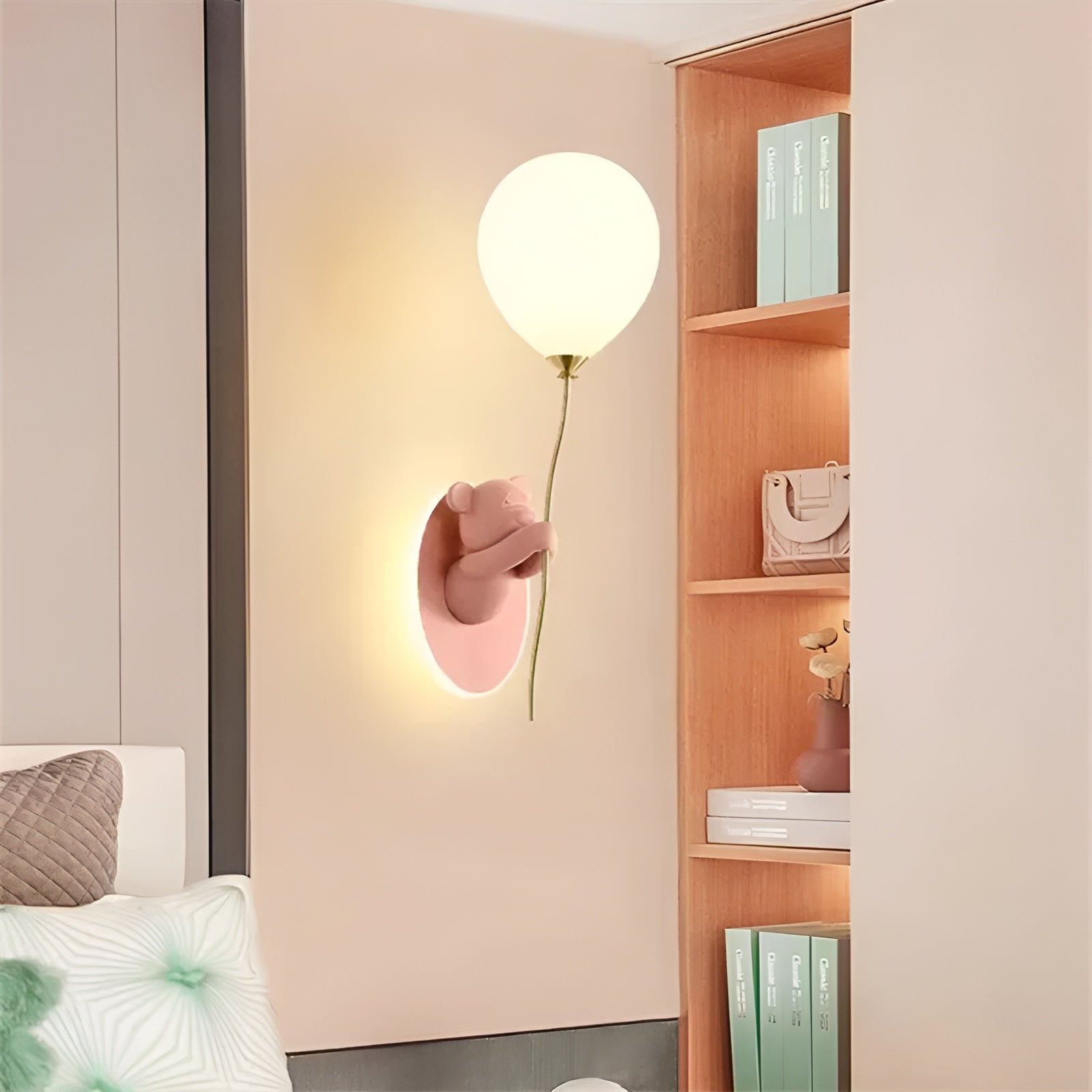 LED Wandleuchte mit Bär und Ballon – Kreatives Nachtlicht | Perfekt fürs Kinderzimmer & Nachttisch