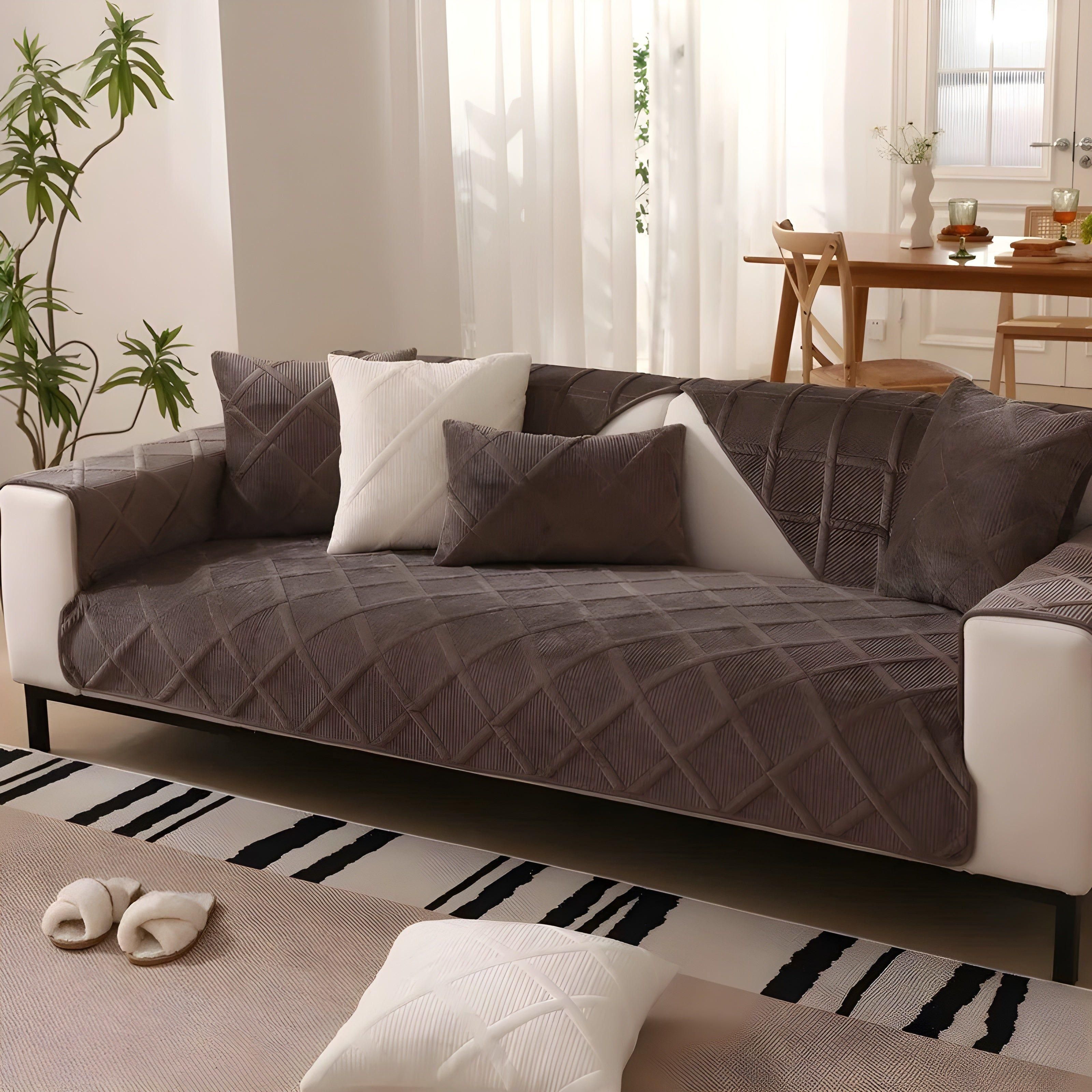 CorduroyComfort Cover - Lässiger, Rutschfester Samt-Sofa-Bezug