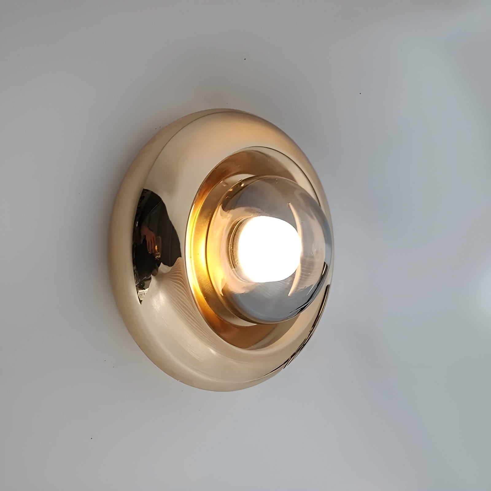 Wandleuchte im Bauhaus-Stil – Modernes Design mit LED und Gemütlichem Licht
