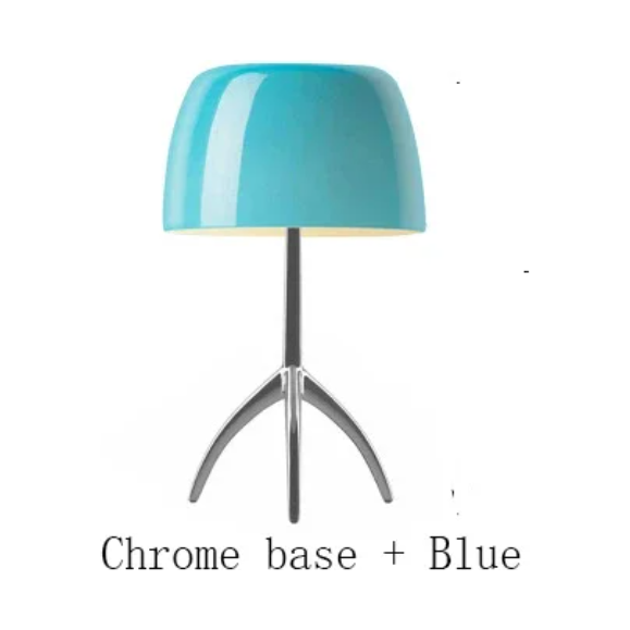 Nordische Eleganz Charming Light for the Modern Home - Chrom und Blau / 20x35cm - Lampe