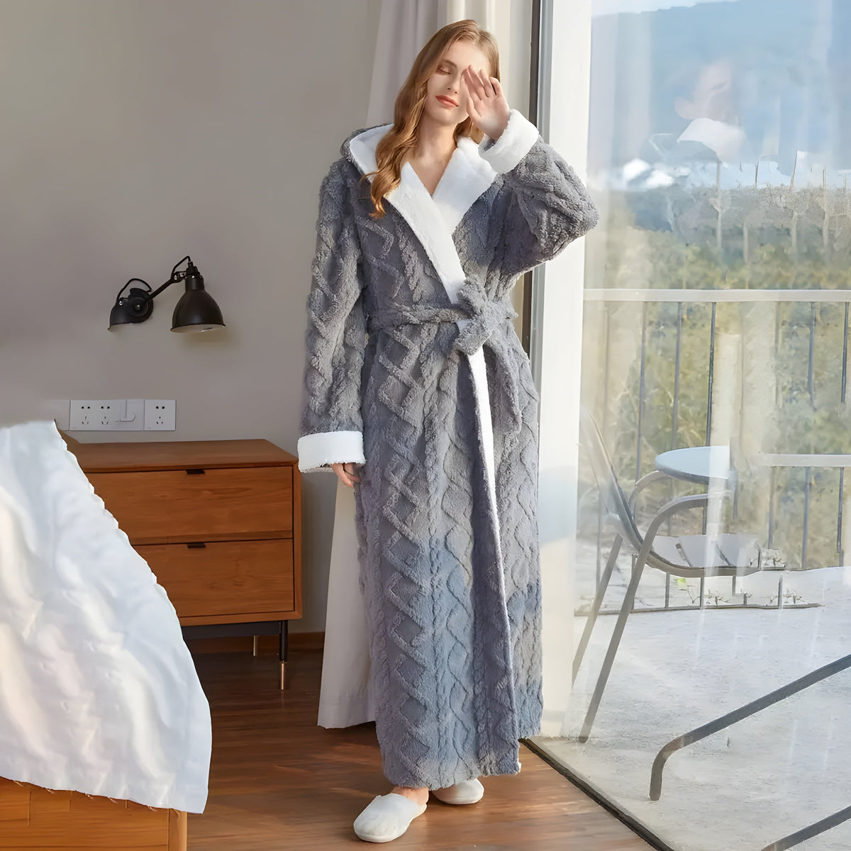 Pauliana Robe - Gemütlicher ultra-weicher Flanell-Bademantel für Damen - Grau / M - Bademantel
