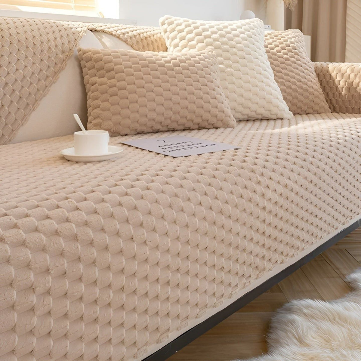 PlushVelvet Sofabezug - Eleganter Samt Sofabezug - Beige / 1 Sitze - 90x120 cm - Sofabezug