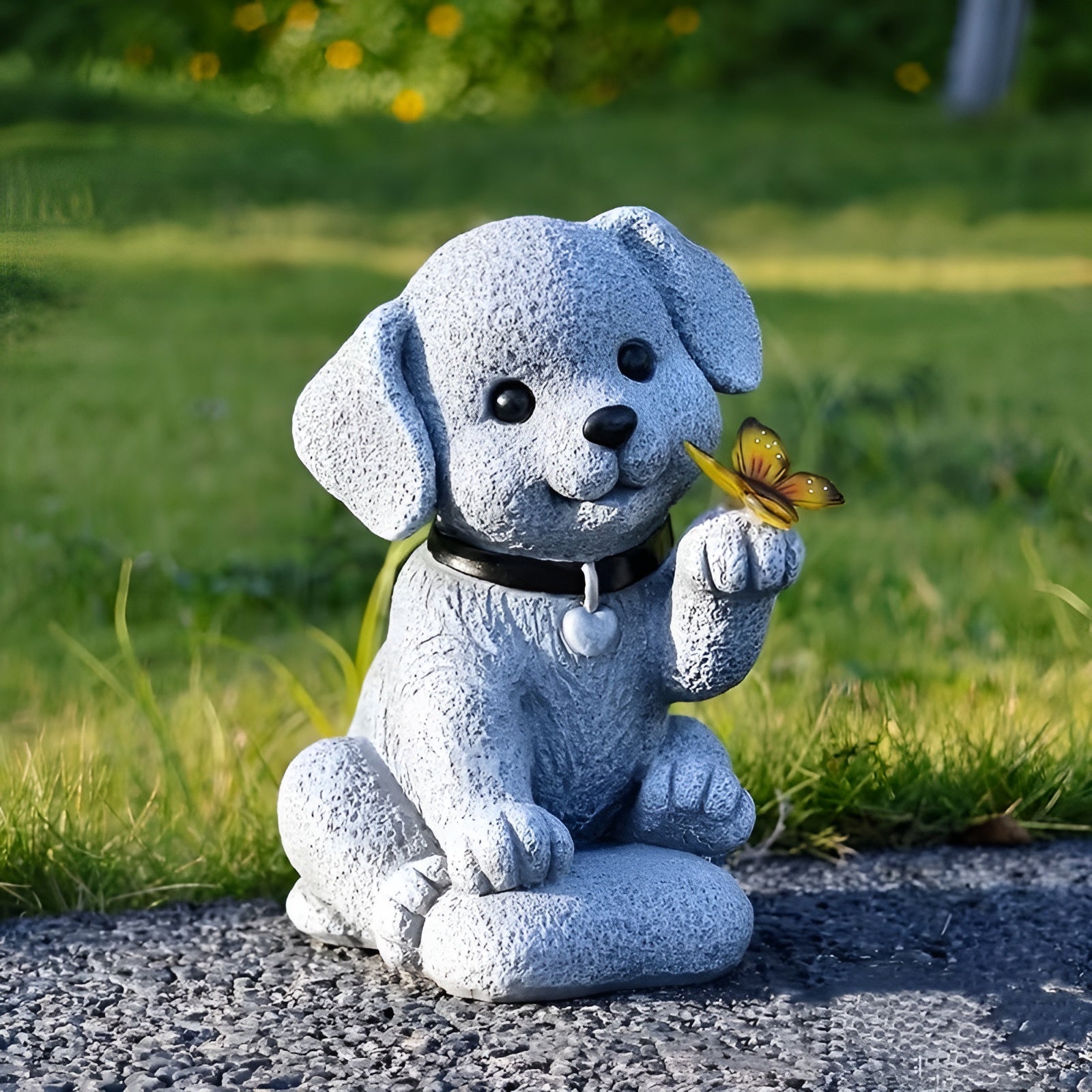 Solar-Gartenfigur Hund mit Schmetterling – Dekorative Gartenbeleuchtung | Wetterfest für Garten Terrasse und Balkon