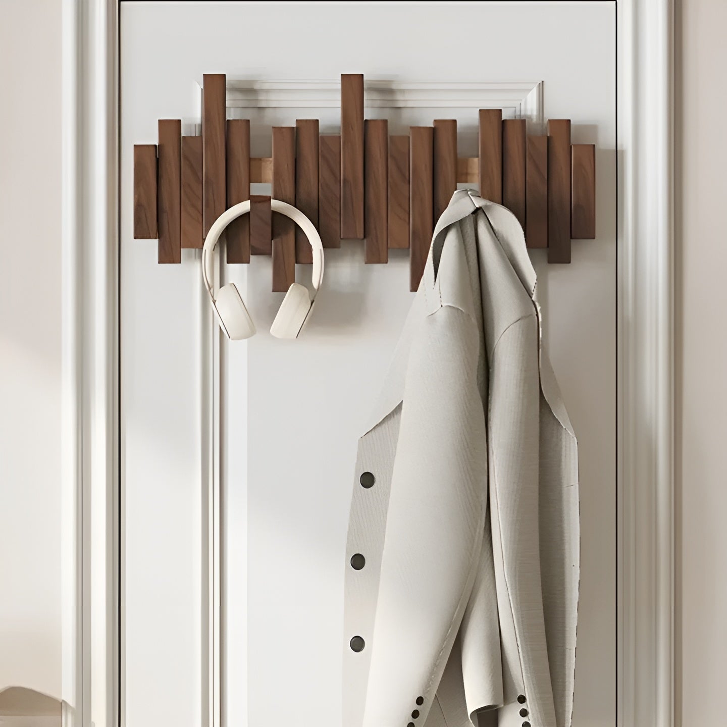 Stilvoller Holz-Kleiderschrank – Flexible Magnet-Haken für mehr Ordnung | Ideal für Schlafzimmer - Wandhaken