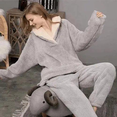 Tori - Sherpa-Fleece Pyjama: warm und kuschelig - Damen-Set