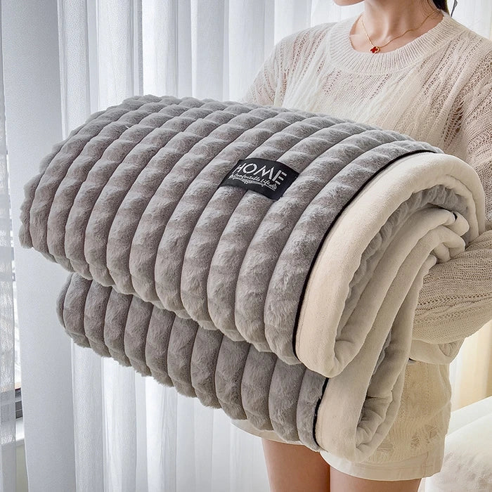 Weiche Fleece-Kuscheldecke aus Baumwolle und Polyester – warmes Plaid - Hellgrau / 100 x 150 cm - Decken und Plaids