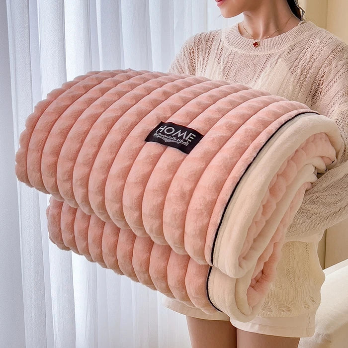 Weiche Fleece-Kuscheldecke aus Baumwolle und Polyester – warmes Plaid - Hellrosa / 100 x 150 cm - Decken und Plaids