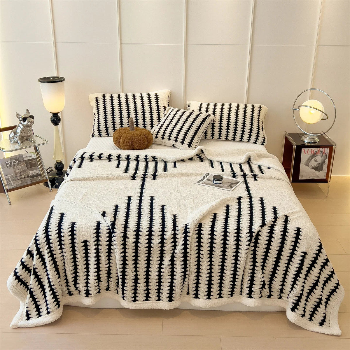 Weiche Kuscheldecke aus Velour für Sofa und Bett – 5 Farben und 2 Größen - Tagesdecken und Wohndecken