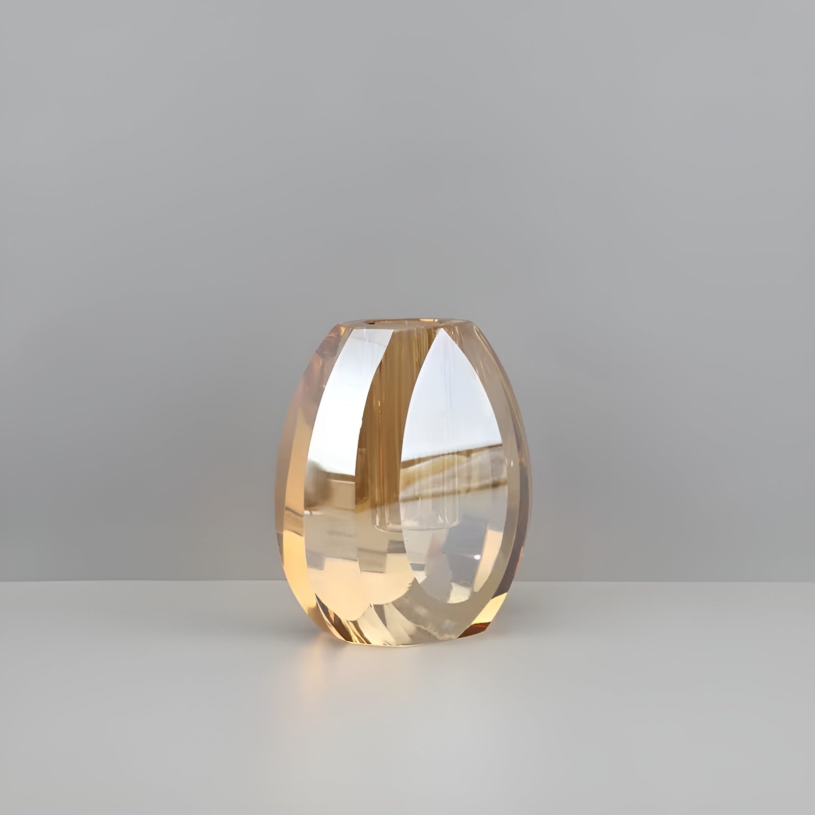 Kristallvase in Tropfenform – Elegant und Zeitlos | Dekorativ für Tisch und Wohnzimmer - Transparent - Vase