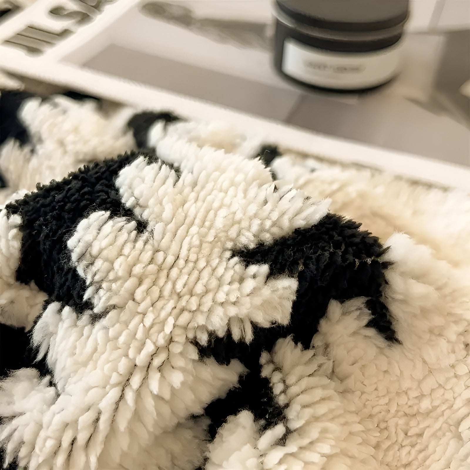 Gestreifte Fleece-Decke – Extra Weich und Warm | Perfekt für Wintertage