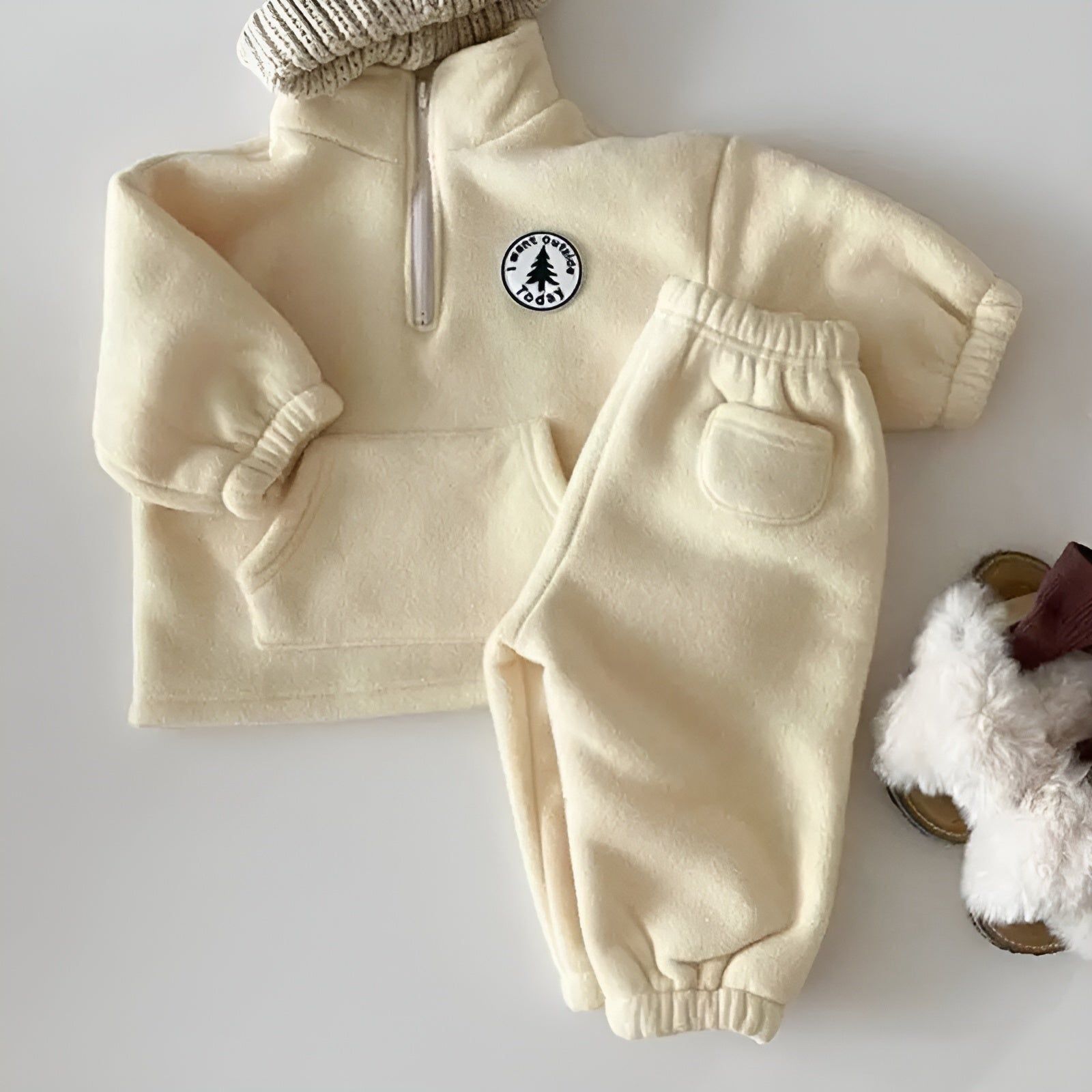 Cuddle Craze - Spielzeit Perfektion Bestickt Baby Matching Set (Pullover + Hose) - Elegare