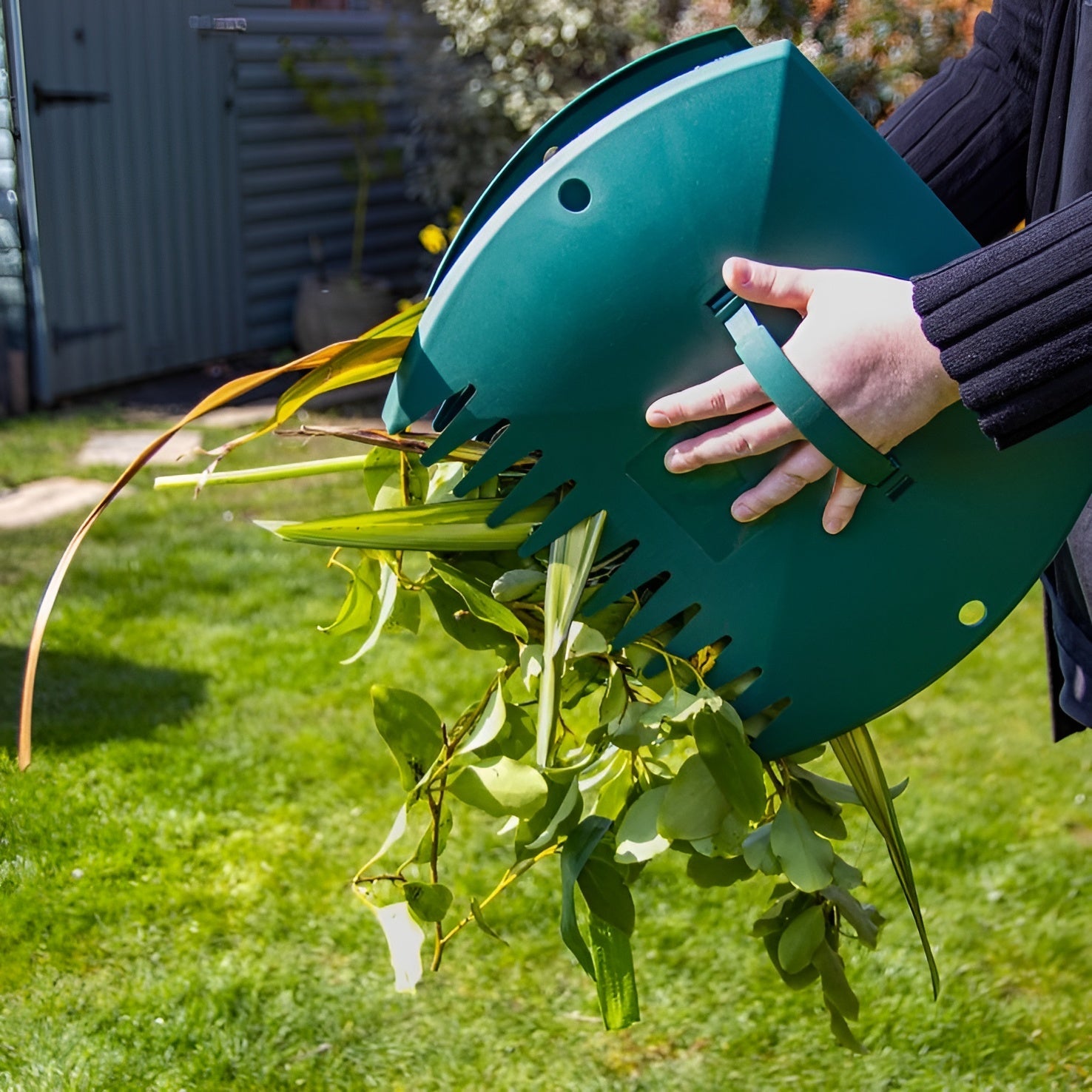 2er Set Laubgreifer – Große Gartenhandschaufeln zum Aufsammeln von Laub und Grasschnitt | Leicht und Robust