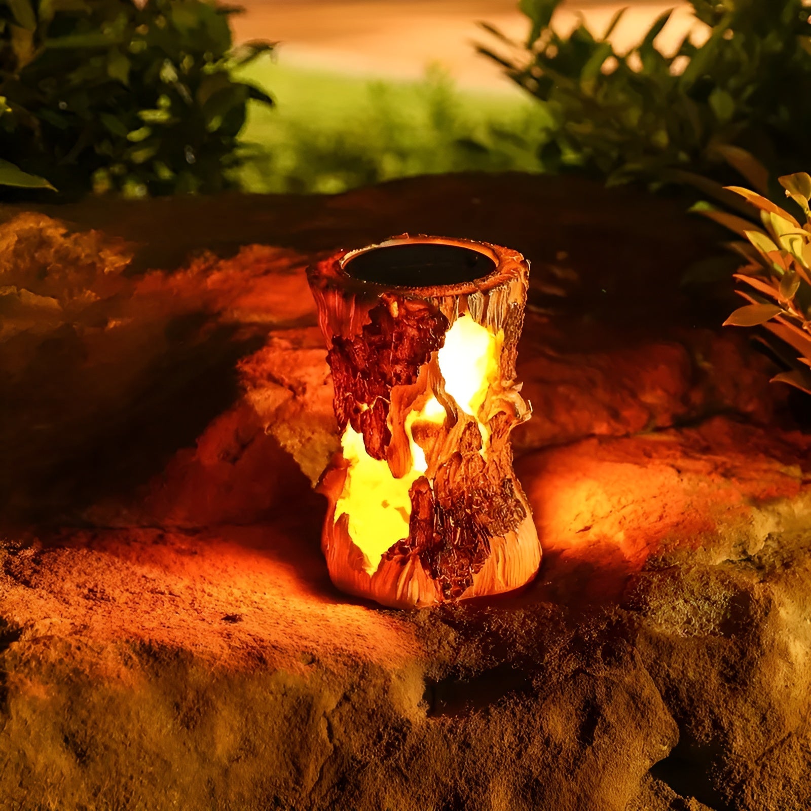 Solar Baumstumpf Lampe – Dekorative Gartenfigur aus Kunstharz | Stimmungsvolles Licht für Terrasse & Balkon