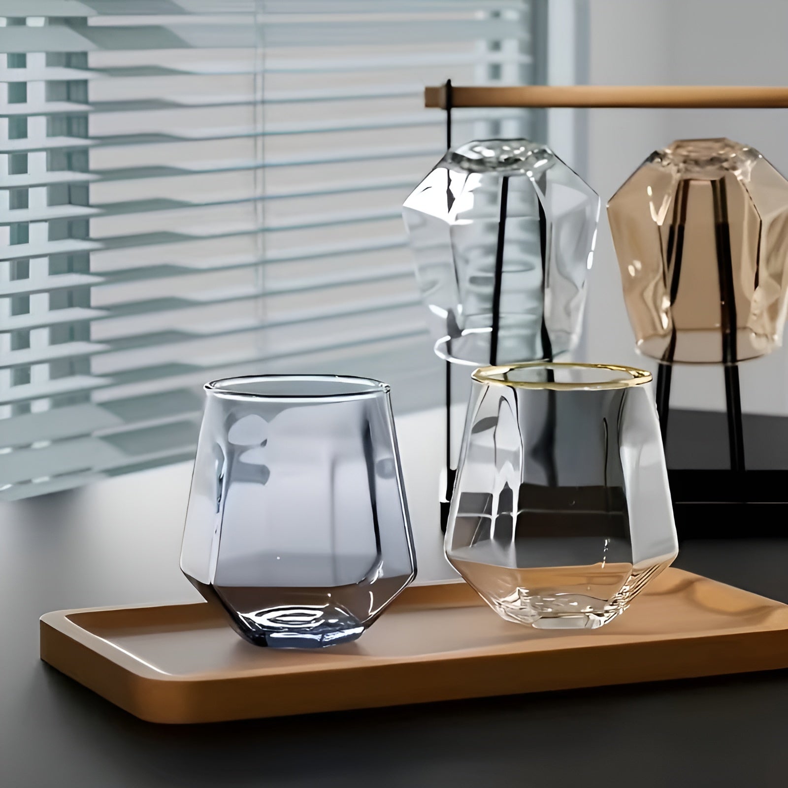 4-teiliges Geometrisches Whiskyglas-set Bunt – 300 ML Trinkgläser Für Whiskey Cocktails & Spirituosen | Elegante