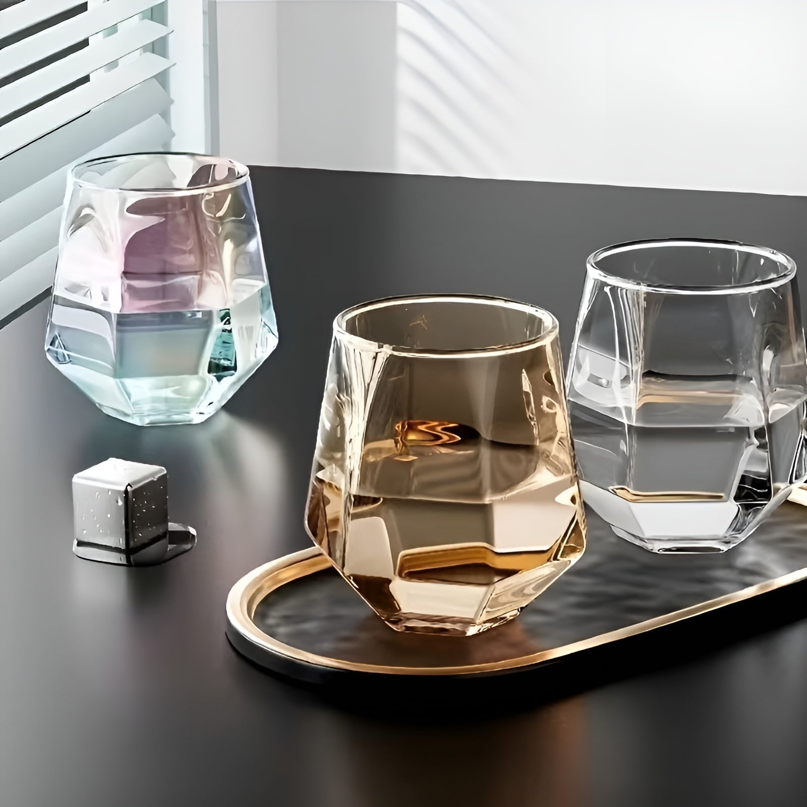 4-teiliges Geometrisches Whiskyglas-set Bunt – 300 ML Trinkgläser Für Whiskey Cocktails & Spirituosen | Elegante