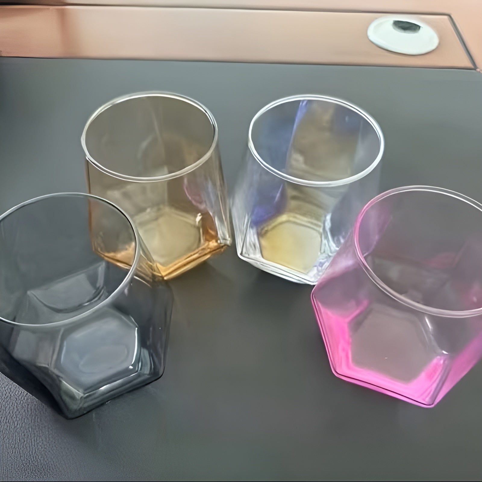 4-teiliges Geometrisches Whiskyglas-set Bunt – 300 ML Trinkgläser Für Whiskey Cocktails & Spirituosen | Elegante