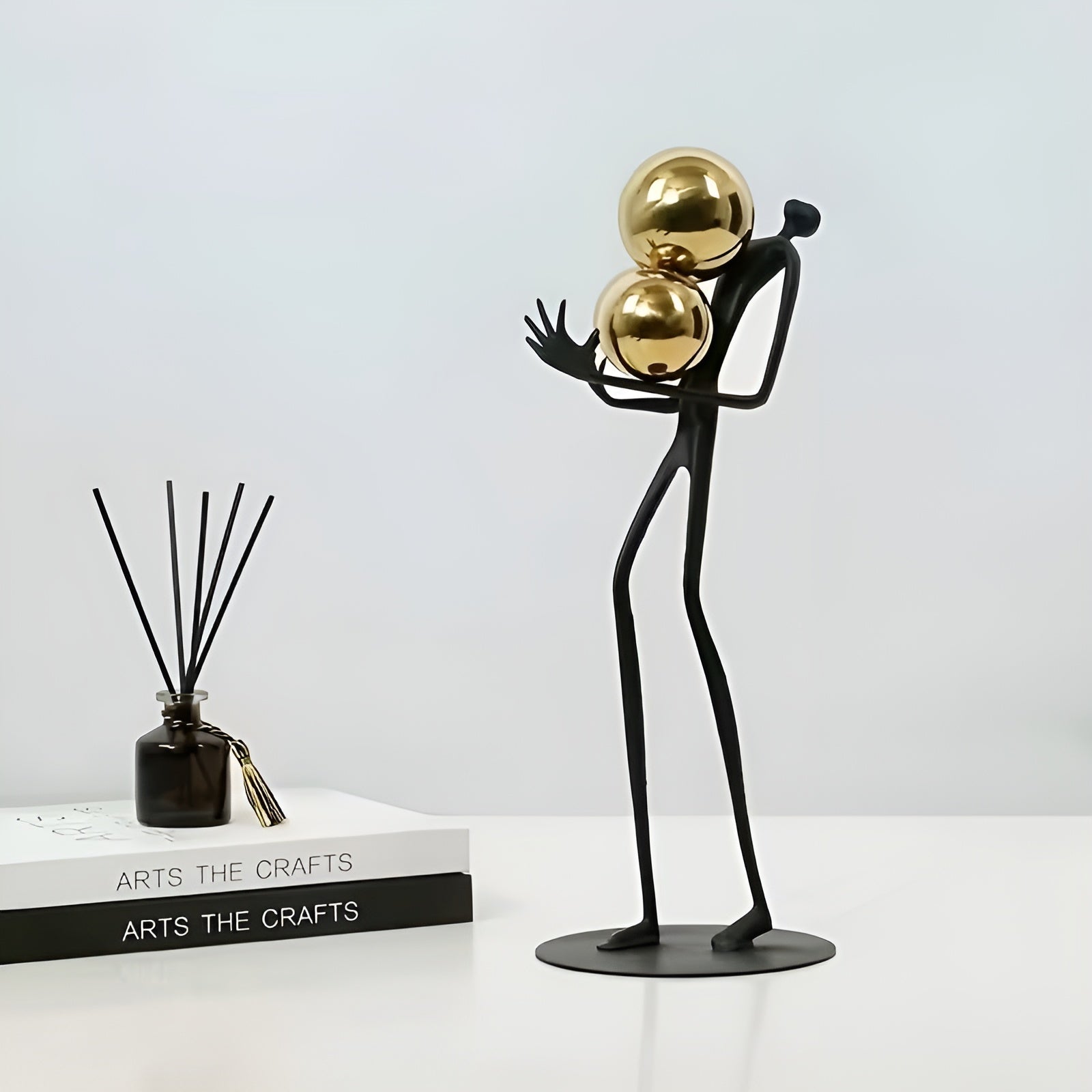 Metall Kugelhalter Skulptur – Modernes Minimalistisches Design | Dekorativ für Innen- und Außenbereich - Schwarz
