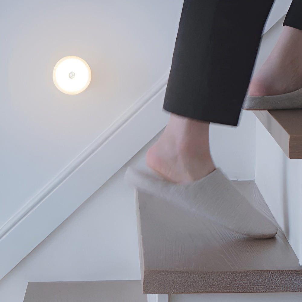 Runde LED-Wandleuchte mit Bewegungssensor – Kabellos & Wiederaufladbar | Ideal für Flur, Schlafzimmer & Treppen