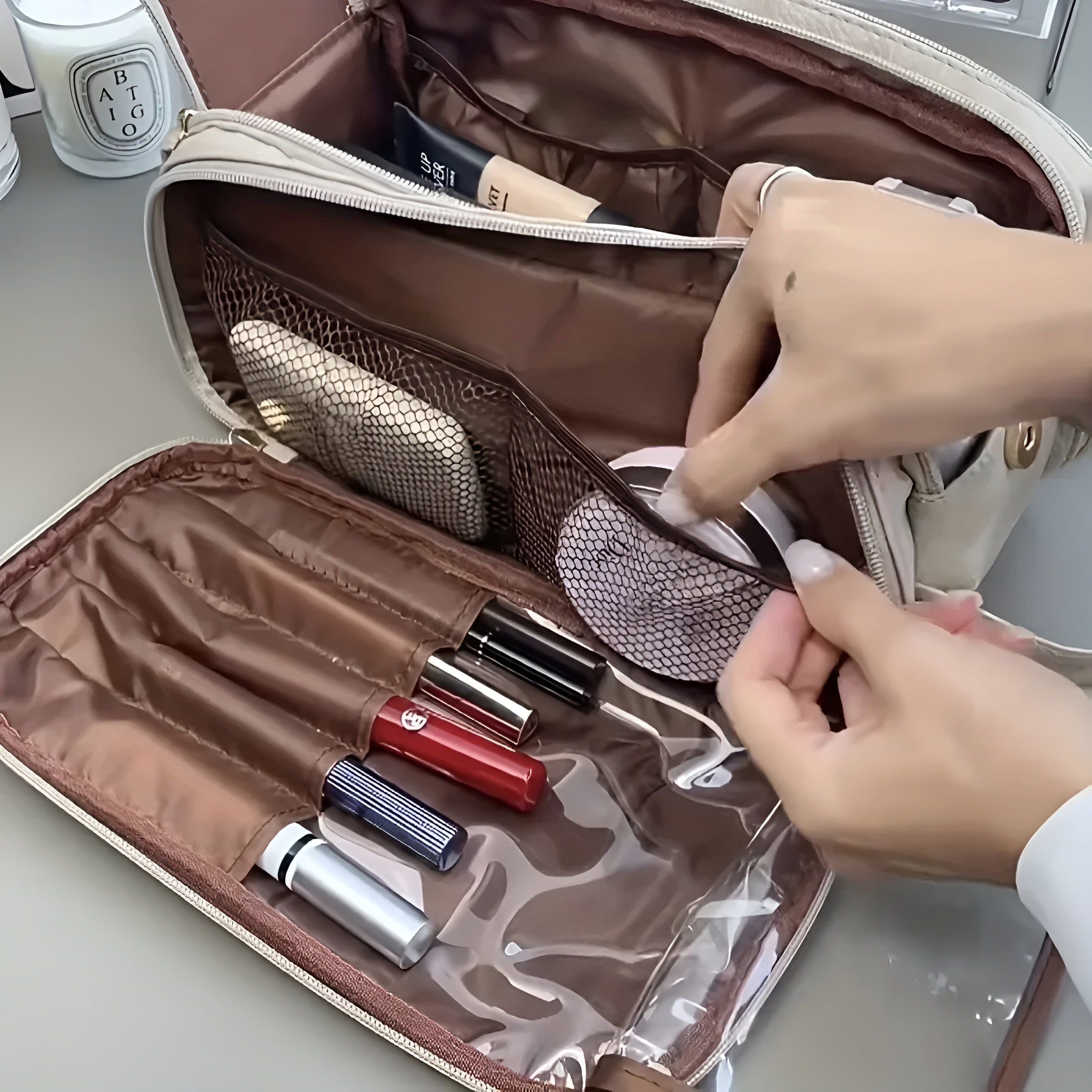 BeautyBlend Bag - Multifunktionale Geräumige Aufbewahrungs und Kosmetiktasche - Elegare