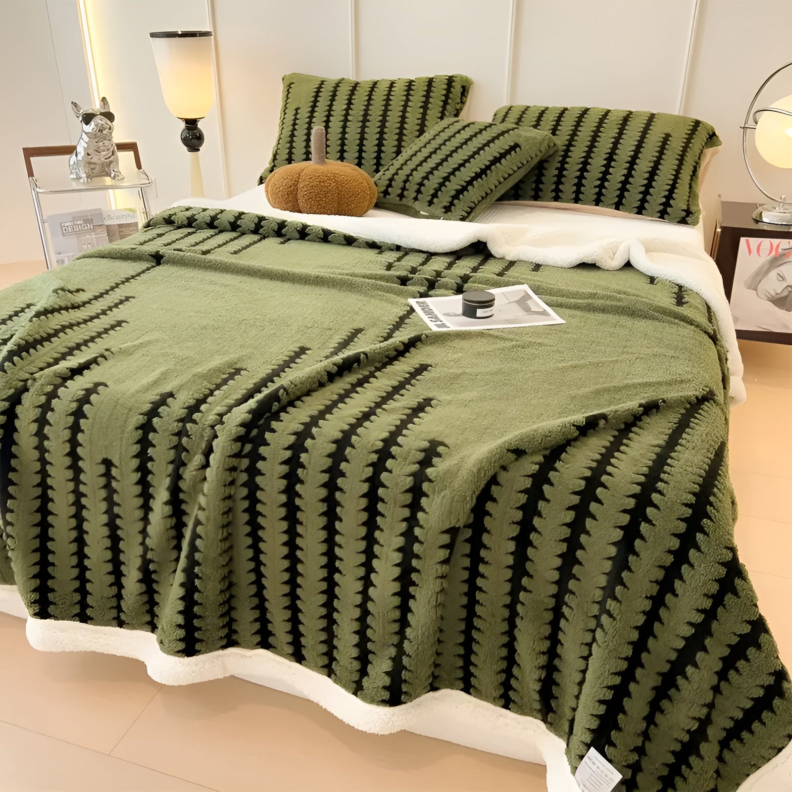 Gestreifte Fleece-Decke – Extra Weich und Warm | Perfekt für Wintertage