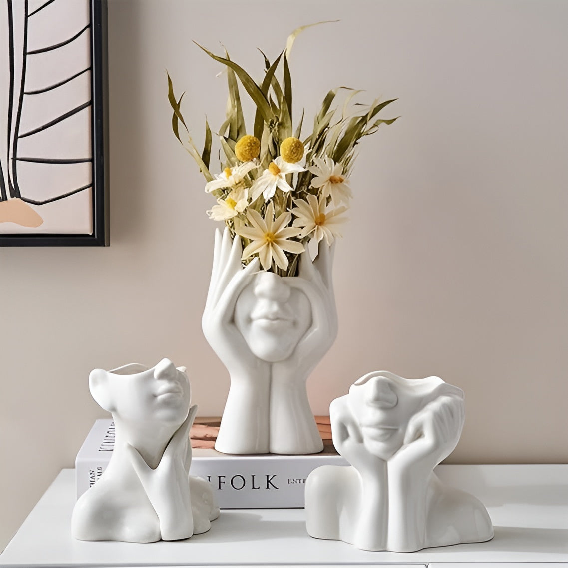 Keramikvase mit Gesichtsmotiv – Elegante Wohnraumdeko | Ideal für Tische & Sideboards