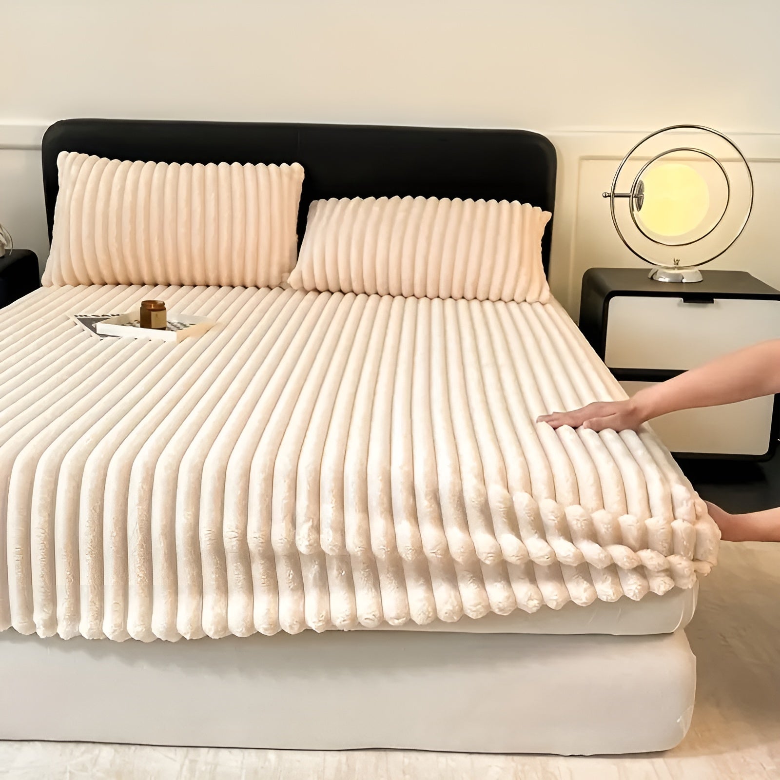 Spannbettlaken aus Milchsamt – Weich, Warm und Gemütlich | Perfekt für Herbst & Winter