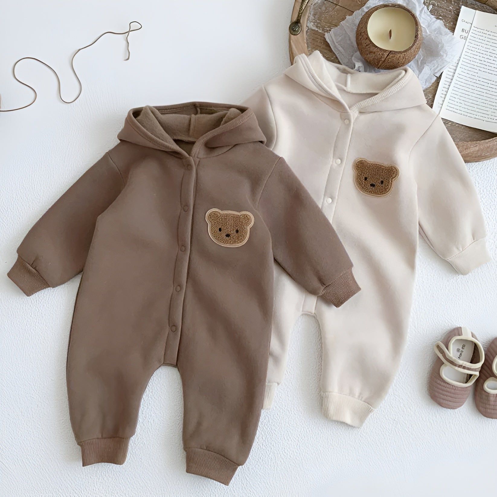 Ada Bodysuit - Bär Hoodie Knoten Jumpsuit für Baby - Elegare