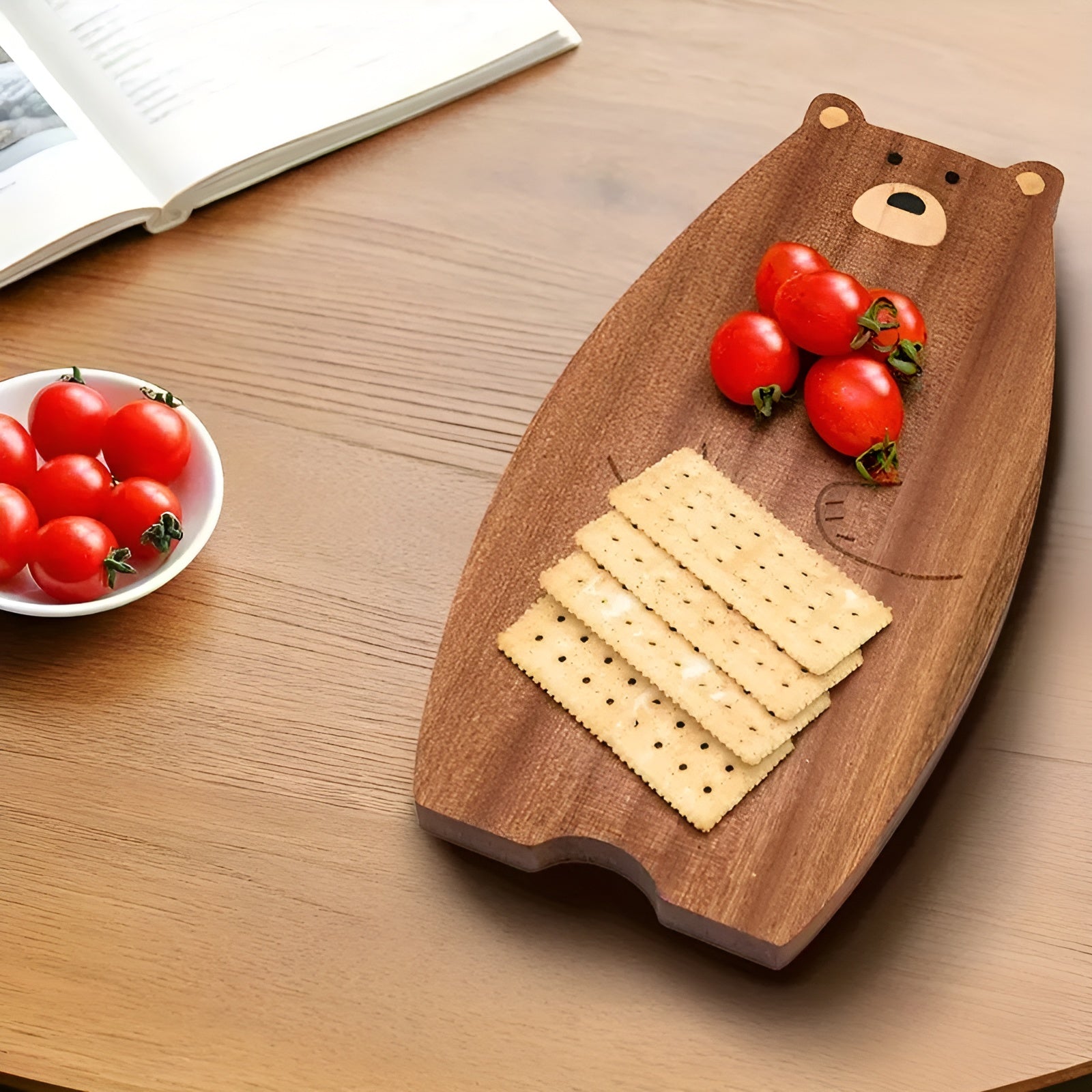 Schneidebrett aus Massivholz – Verspielt in Eichhörnchenform | Lebensmittelecht & Langlebiges Design für Küche & Frühstück