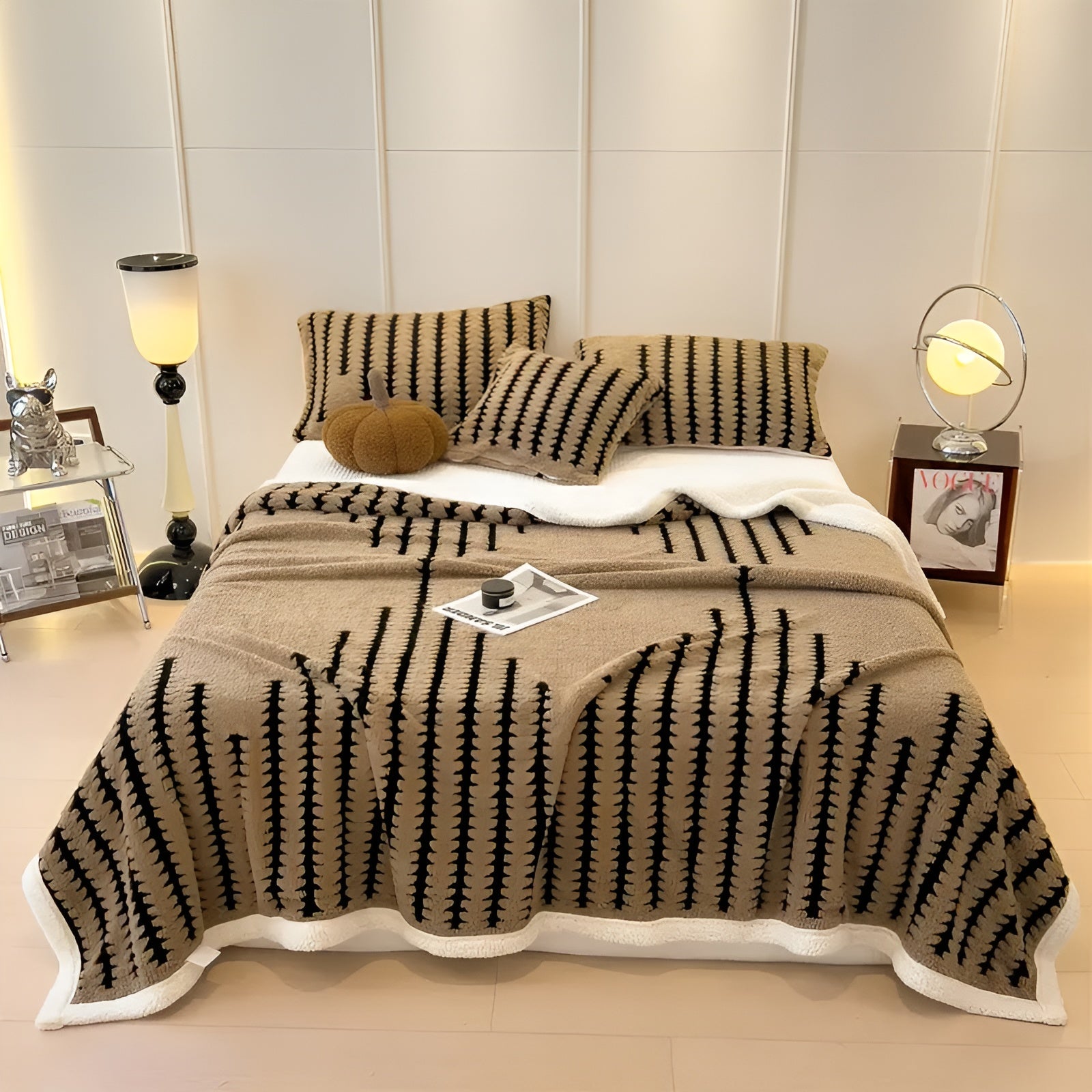 Gestreifte Fleece-Decke – Extra Weich und Warm | Perfekt für Wintertage