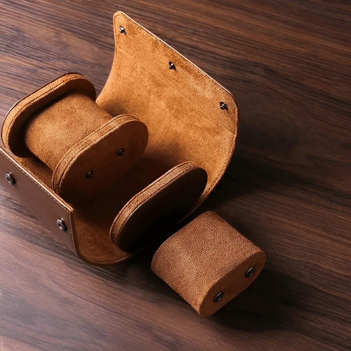 ChronoVault Case – Tragbare Vintage-Leder-Uhrenbox