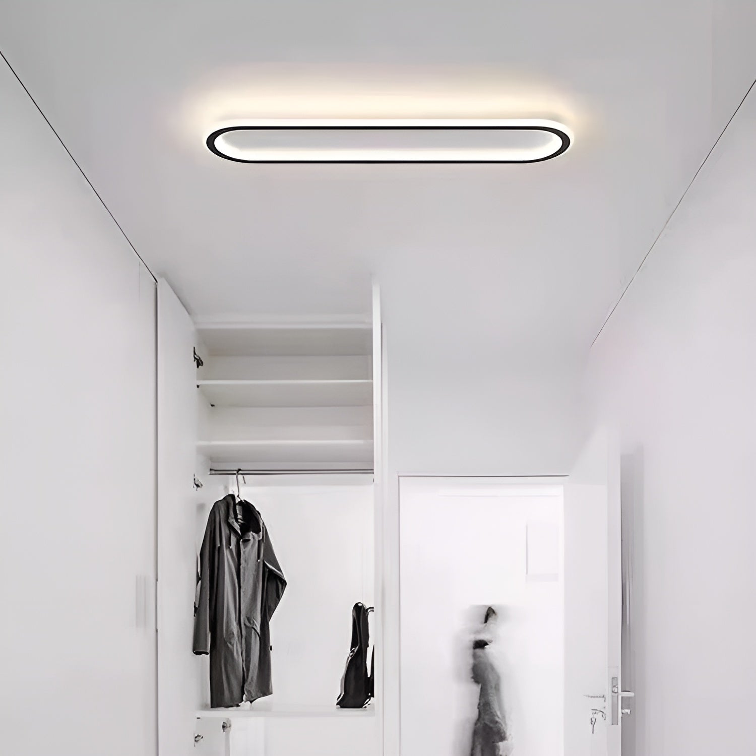 LED-Deckenleuchte in Ovalform – Elegante  Modernes Design für Flur & Eingangsbereich